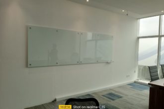 jual Papan Tulis Kaca Glassboard 120x240 jakarta timur
