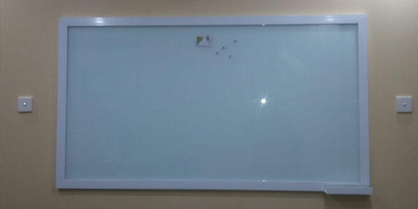 2 papan tulis Kaca Glassboard Frame Aluminium 100x200 Magnetik